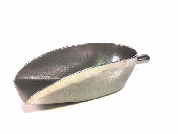 Aluminum Flat-Bottom Scoop's Available in 4 Sizes - Please Select Size - Rainhart